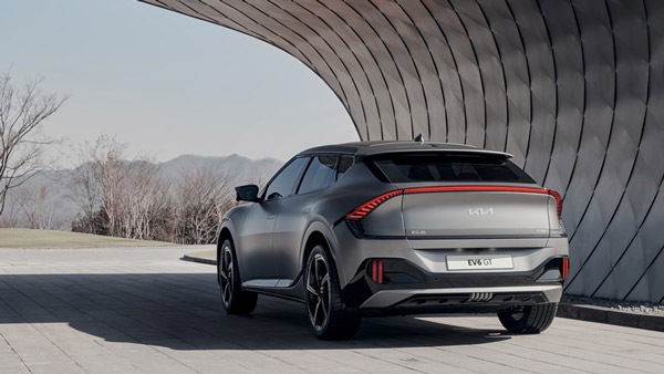 Kia EV6 GT Revealed: किया ईवी6 के जीटी वैरिएंट का हुआ खुलासा, रेंज होगी 510 किमी
