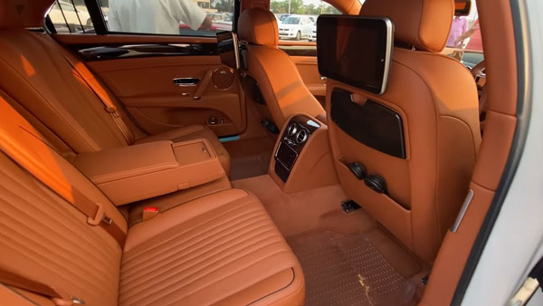 Maruti Dealers Owns 45 Luxury Cars: ये मारुति सुजुकी डीलर है 45 लग्जरी कारों का मालिक