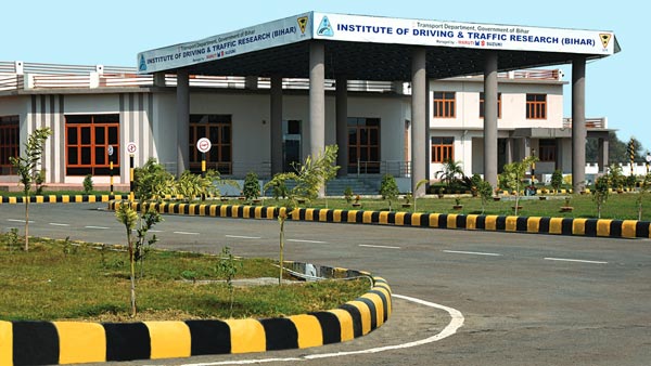 Maruti Suzuki Driving Training School: मारुति सुजुकी ने दिया 15 लाख लोगों को कार ड्राइविंग ट्रेनिंग