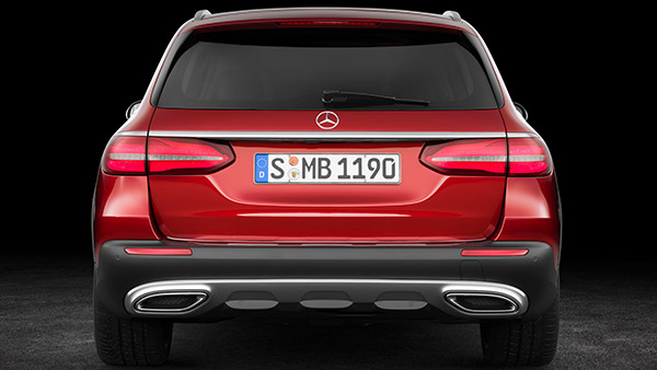 Mercedes E-Class All-Terrain Removed From Website: मर्सिडीज ई-क्लास ऑल-टेरेन वेबसाइट से हटी, जानें