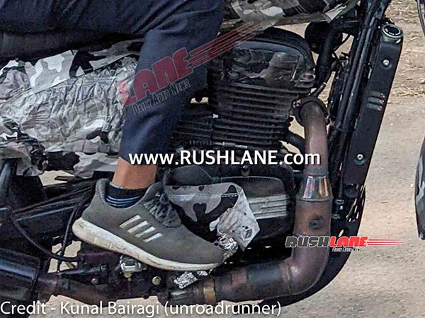 Jawa Scrambler Spied Testing: जावा कर रही है स्क्रैंबलर बाइक की टेस्टिंग, जल्द होगी लॉन्चJawa Scrambler Spied Testing: जावा कर रही है स्क्रैंबलर बाइक की टेस्टिंग, जल्द होगी लॉन्च