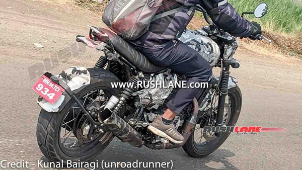 Jawa Scrambler Spied Testing: जावा कर रही है स्क्रैंबलर बाइक की टेस्टिंग, जल्द होगी लॉन्चJawa Scrambler Spied Testing: जावा कर रही है स्क्रैंबलर बाइक की टेस्टिंग, जल्द होगी लॉन्च