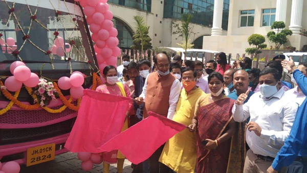 Women Special Buses Launched In Ranchi: रांची में महिलाओं के लिए शुरू हुई पींक बस सेवा