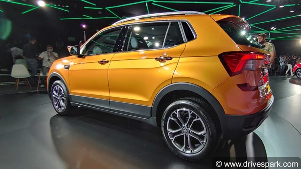 Skoda Kushaq Unveiled: स्कोडा कुशाक को भारत में किया गया पेश, जानें फीचर्स, इंजन, डिजाईन के बारें में