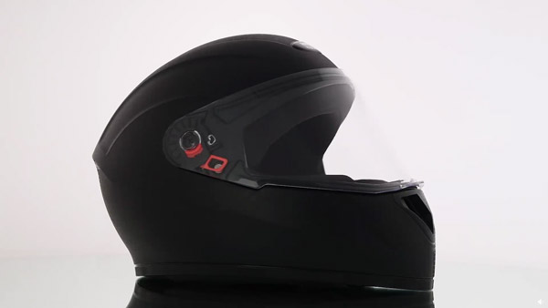 Studds Launches New Crest Helmet: स्टड्स की क्रेस्ट हेलमेट रेंज हुई लाॅन्च, सिर्फ 995 रुपये है कीमत