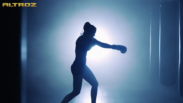 Tata Motors Celebrated International Women's Day: टाटा मोटर्स ने महिलाओं का किया शुक्रिया अदा, देखें वीडियो