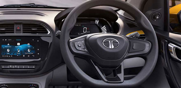 Tata Tiago Gets New Arizona Blue Colour: टियागो को मिला नया एरिजोना ब्लू कलर, टेक्टोनिक ब्लू हुआ बंद Tata Tiago Gets New Arizona Blue Colour: टियागो को मिला नया एरिजोना ब्लू कलर, टेक्टोनिक ब्लू हुआ बंद