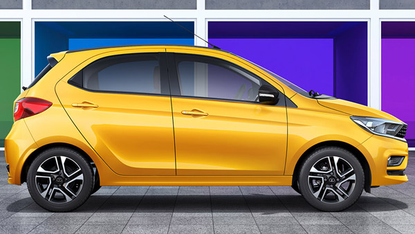Tata Tiago XTA AMT Launched: टाटा टियागो एक्सटीए एएमटी भारत में हुई लॉन्च, कीमत 5.99 लाख रुपये से शुरू