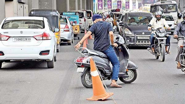 Road Accidents In Delhi Dropped: दिल्ली में पिछले साल सड़क दुर्घटनाओं में आई कमी, जानें आंकड़े