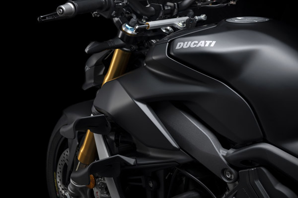 Ducati Streetfighter V4 Pre-Bookings: डुकाटी स्ट्रीटफाइटर वी4 की प्री-बुकिंग हुई शुरू, जल्द होगी लाॅन्च