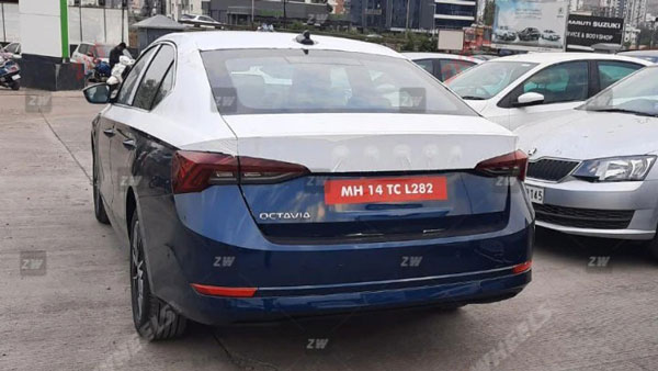 New Skoda Octavia Arrives Dealership: नई स्कोडा ऑक्टाविया डीलरशिप पहुंची, जल्द होगी लाॅन्च