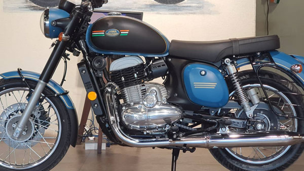 Jawa 42 Customized With New Paint Job: नए पेंट जॉब के साथ यह जावा 42 लग रही है शानदार, तस्वीरें