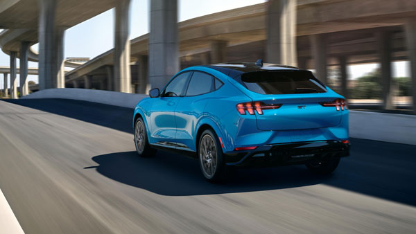 Ford Mustang Best Selling Sports Car: फोर्ड मस्टैंग बनी दुनिया की सबसे ज्यादा बिकने वाली स्पोर्ट्स कार