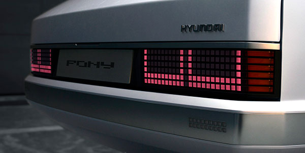 Hyundai Pony Revived In Electric: हुंडई ने अपनी क्लासिक कार को दिया इलेक्ट्रिक अवतार, देखें