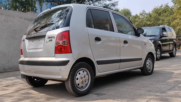 Hyundai Santro Xing Restored: 16 साल पुरानी हुंडई सेंट्रो को दोबारा किया रिस्टोर, लग रही नई जैसी