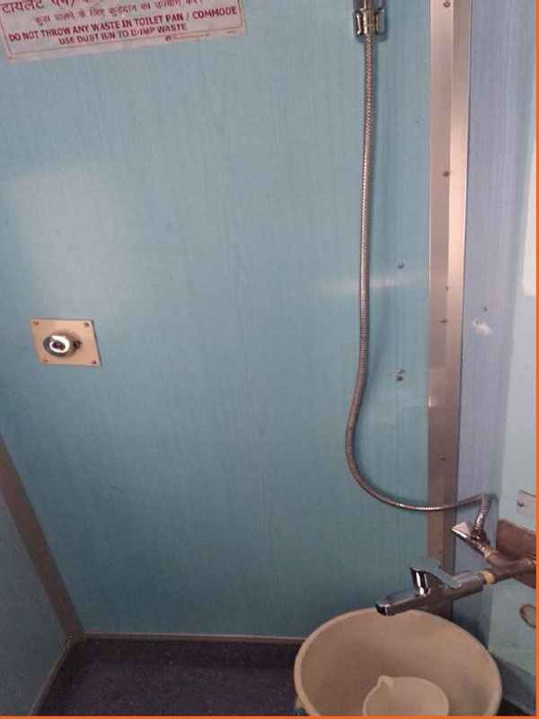 Train Coach Used For Covid Patients: देश भर में ट्रेन कोच को कोविड के मरीजों के लिए किया जा रहा इस्तेमाल