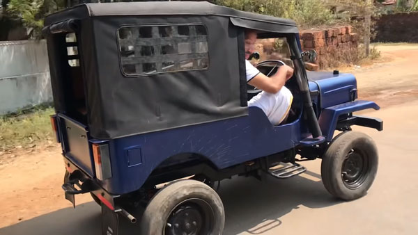 Man Builds Electric Jeep Miniature: इस व्यक्ति ने अपने बच्चों के लिए बनाई छोटी इलेक्ट्रिक जीप, देखें वीडियो Man Builds Electric Jeep Miniature: इस व्यक्ति ने अपने बच्चों के लिए बनाई छोटी इलेक्ट्रिक जीप, देखें वीडियो