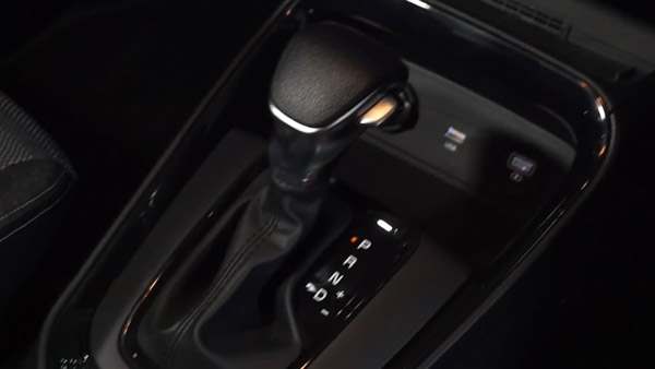 Kia Sonet 7 Seater Unveiled: किया सॉनेट 7 सीटर को किया गया पेश, मिले कई अतिरिक्त फीचर्स