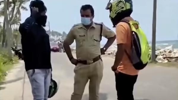 केटीएम बाइक से पुलिस स्टेशन के सामने स्टंट कर रहा था युवक, पुलिस ने सिखाया ऐसा सबक