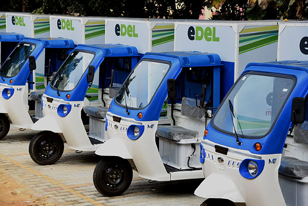 Flipkart Partners With Mahindra Logistics: फ्लिपकार्ट इलेक्ट्रिक वाहनों से करेगी प्रोडक्ट डिलीवरी, महिंद्रा से की साझेदारी