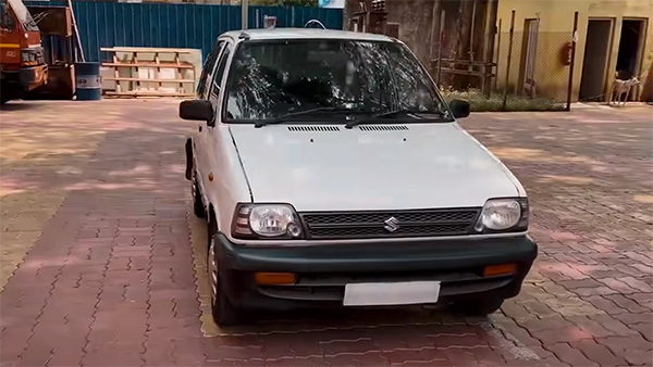 Maruti 800 Modified Into Gypsy: मारुति 800 को मॉडिफाई कर बना दिया जिप्सी, वायरल हुई तस्वीरें