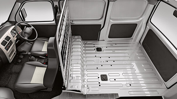 Maruti Eeco Cargo Updated: मारुति ईको कार्गो में अब मिलेगा रिवर्स पार्किंग असिस्ट फीचर, जानें