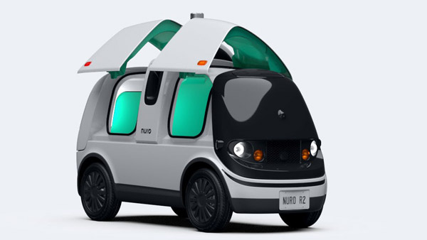 Dominos Pizza Delivery Robot: घर पर पिज्जा डिलीवर कर रहा है यह रोबोट, करता है समय की बचत