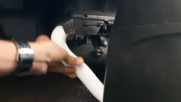 सिर्फ 80 रुपये में इंस्टॉल करें किसी भी कार में एसी वेंट्स, गर्मी से मिलेगा छुटकारा