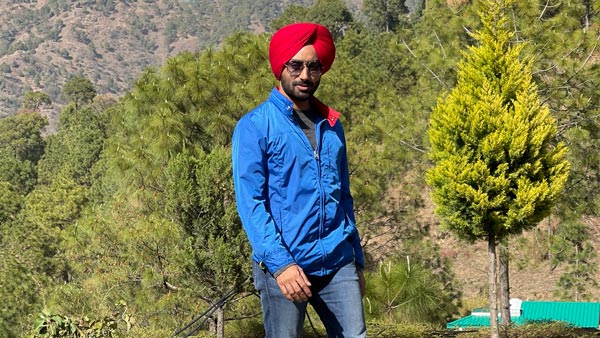 पंजाबी सिंगर ने खरीदी दमदार लैंड रोवर डिफेंडर एसयूवी, देखें तस्वीरें