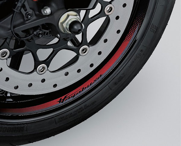 New Suzuki Hayabusa Accessories Listed: नई सुजुकी हायाबुसा के एक्सेसरीज वेबसाइट पर हुए उपलब्ध, जल्द होगी बिक्री शुरू