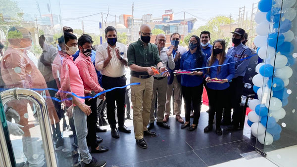 Tata Motors Inaugurates New Showrooms: टाटा मोटर्स ने दिल्ली एनसीआर में किया 10 नए शोरूम का उद्घाटन