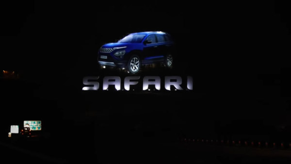 Tata Safari’s Biggest Hoarding In India: टाटा ने लगाई सफारी की सबसे बड़ी होर्डिंग, साइज जान उड़ जाएंगे होश