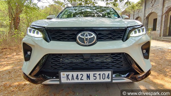 Toyota Fortuner Legender Review In Hindi: टोयोटा फॉर्च्यूनर लेजेंडर रिव्यू: अपने सेगमेंट की सबसे ताकतवर एसयूवी!