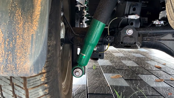 Toyota Fortuner Modification: इस टोयोटा फॉर्च्यूनर का सस्पेंशन होता है सड़क के मुताबिक एडजस्ट, जानें