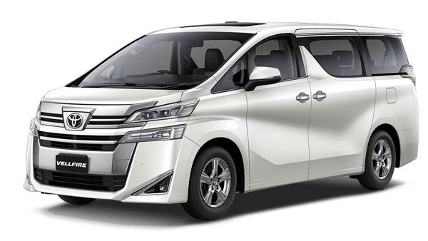 Toyota Crown (Vellfire) Showcased: भारत में बिकने वाली टोयोटा वेलफायर चीन में हुई पेश, नाम बदला