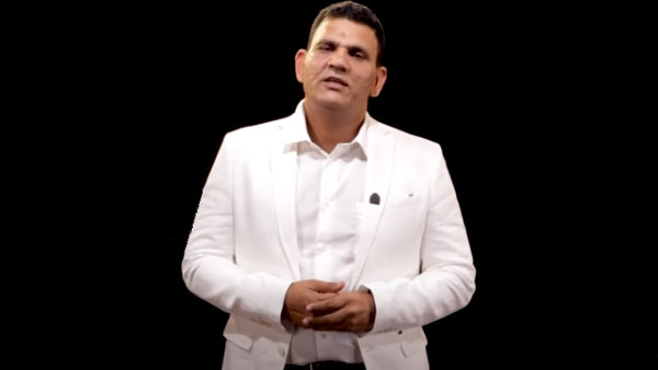 ट्रांसपोर्टर ने किया 20 ऑक्सीजन टैंकरों का इंतजाम, खर्च किये 1 करोड़ रुपये