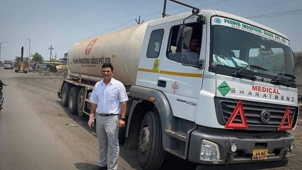 ट्रांसपोर्टर ने किया 20 ऑक्सीजन टैंकरों का इंतजाम, खर्च किये 1 करोड़ रुपये