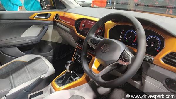 LHD VW Taigun Spotted Testing: भारत में ही टेस्ट हो रही है लेफ्ट-हैंड ड्राइव टाइगन, जानें क्या है वजह