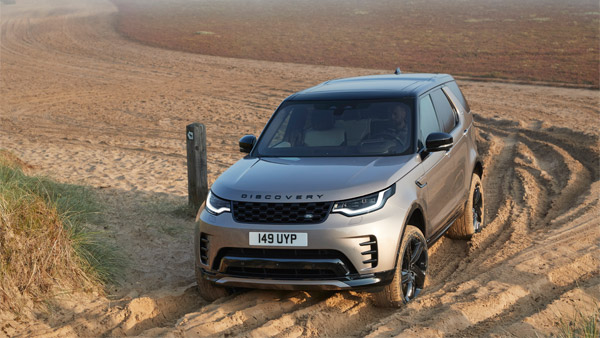 Land Rover Discovery Facelift: लैंड रोवर डिस्कवरी फेसलिफ्ट कंपनी के वेबसाइट में हुई शामिल, वैरिएंट व तकनीकी जानकारी आई सामने