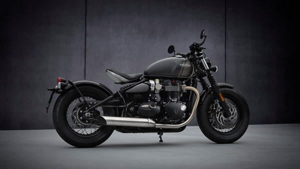 2021 Triumph Bonneville Bobber Launched: नई ट्रायम्फ बोनविल बॉबर भारत 11.75 लाख रुपये की कीमत में हुई लॉन्च, जानें डिजाईन, फीचर्स, इंजन