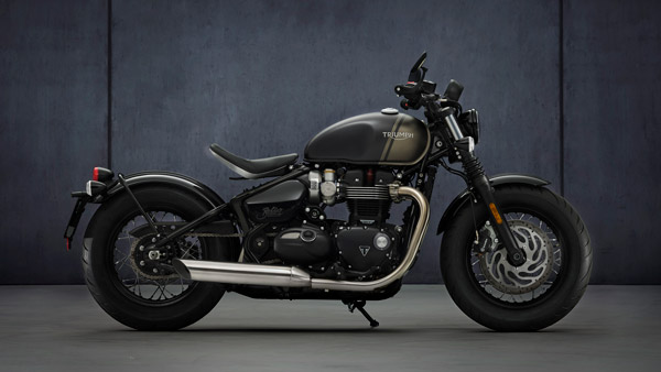2021 Triumph Bonneville Bobber Launched: नई ट्रायम्फ बोनविल बॉबर भारत 11.75 लाख रुपये की कीमत में हुई लॉन्च, जानें डिजाईन, फीचर्स, इंजन