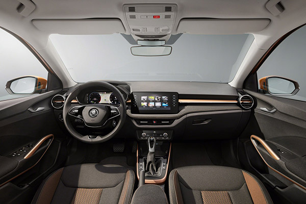 New Skoda Fabia Unveiled: नई स्कोडा फाबिया को ग्लोबल स्तर पर किया गया पेश, जानें डिजाईन, इंजन, फीचर्स