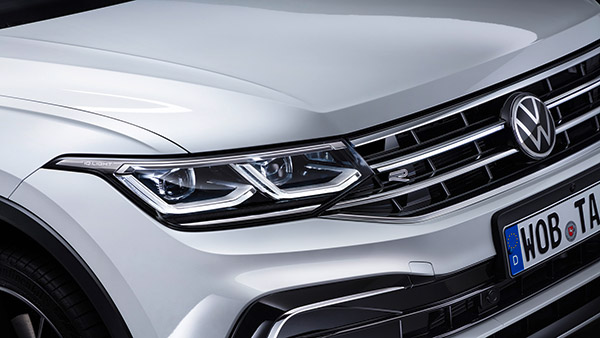 2021 Volkswagen Tiguan Allspace: नई फॉक्सवैगन टिगुआन आलस्पेस को किया गया पेश, जानें क्या है नया