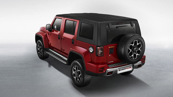 China Thar Copy: पाकिस्तान में बिकने वाली यह चीनी जीप है महिंद्रा थार व बोलेरो का मिश्रण, देखें कैसा है डिजाईन