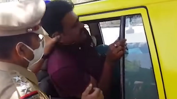 Corona Curfew तोड़ने पर बाइकर को पुलिस ने दबोचा, सजा देख कर छूट जाएगी हंसी