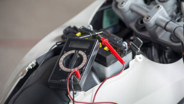 Tips To Maintain Two-Wheeler In Lockdown: लॉकडाउन में इन 5 तरीकों से रखें अपने दोपहिया वाहन को सुरक्षित