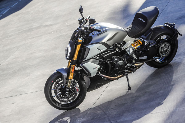 Ducati India ने जारी किया नई BS6 Diavel 1260 का टीजर, जल्द होने वाली है लॉन्च