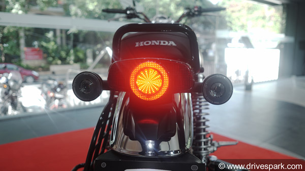 Honda H’ness CB350 Price Hiked: होंडा हाइनेस सीबी350 की कीमतों में हुआ इजाफा, जानें कितनी बढ़ी