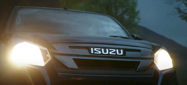 Isuzu अपने नए V-Cross Hi-Lander पर दे रही है 1.50 लाख रुपये का लाभ, जानें कैसे