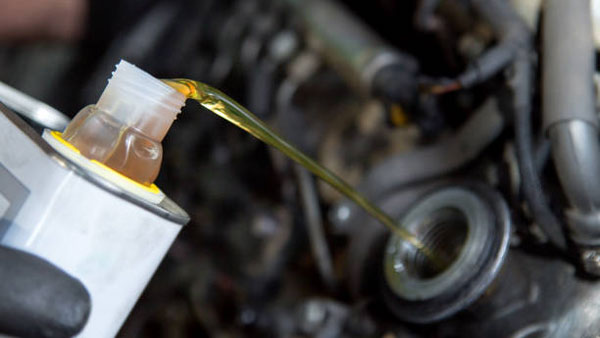 Tips To Maintain Two-Wheeler In Lockdown: लॉकडाउन में इन 5 तरीकों से रखें अपने दोपहिया वाहन को सुरक्षित